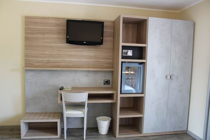 Imagen de la habitación del Hotel Harmony Suite. Foto 6