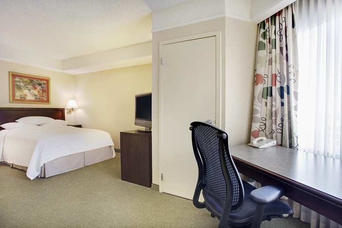 Imagen de la habitación del Hotel Harmony Suites. Foto 4