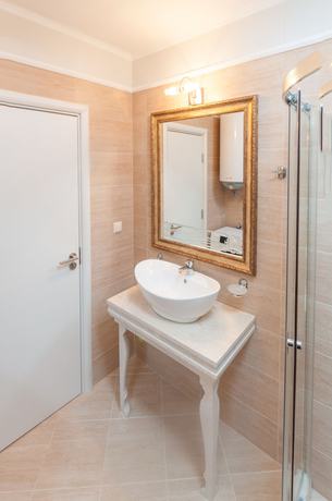 Imagen de la habitación del Hotel Harmony Suites Grand Resort. Foto 13