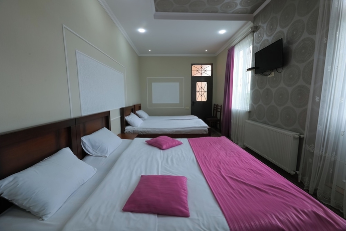 Imagen de la habitación del Hotel Harmony, Tsqaltubo. Foto 15