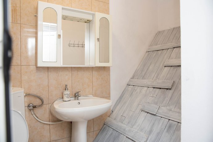 Imagen de la habitación del Hotel Harmony\'s House in the Center of Oradea. Foto 2