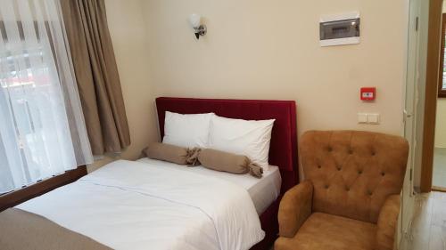 Imagen de la habitación del Hotel Haros Elite. Foto 8