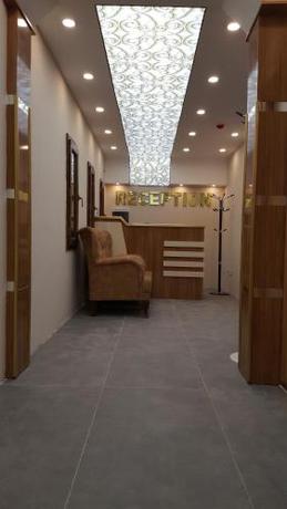 Imagen de la habitación del Hotel Haros Elite. Foto 10