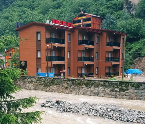 Imagen general del Hotel Haros Elite. Foto 2