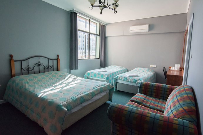 Imagen de la habitación del Hotel Harp. Foto 11