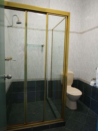 Imagen de la habitación del Hotel Harp. Foto 18
