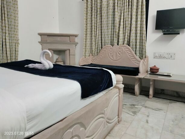 Imagen de la habitación del Hotel Harpalsar Haveli Jaipur. Foto 6