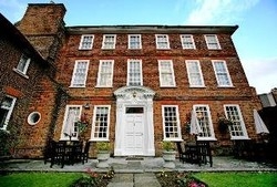Imagen general del Hotel Harpenden House. Foto 3