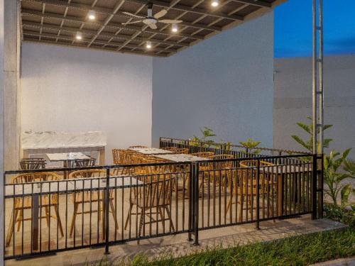 Imagen del bar/restaurante del Hotel Harper Banjarmasin. Foto 3