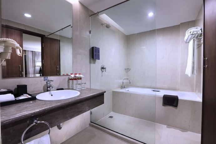 Imagen de la habitación del Hotel Harper Perintis by ASTON. Foto 17