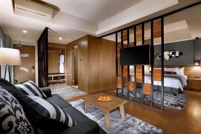Imagen de la habitación del Hotel Harper Purwakarta. Foto 16