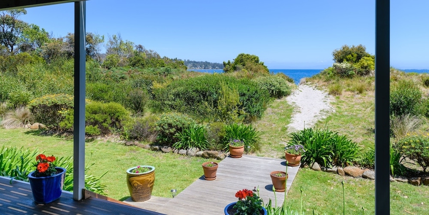 Imagen de la habitación del Hotel Harpers On The Beach. Foto 15