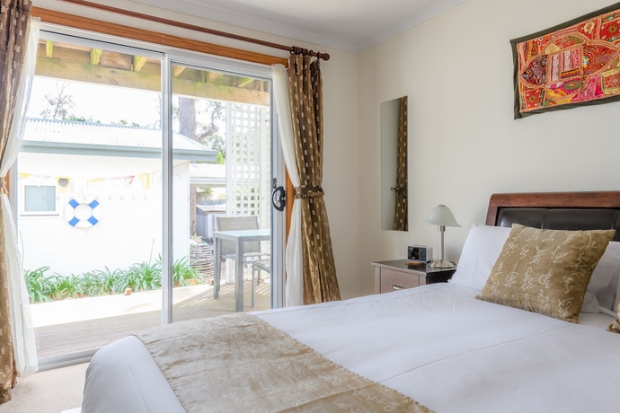 Imagen de la habitación del Hotel Harpers On The Beach. Foto 18