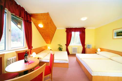 Imagen de la habitación del Hotel Harrachov Inn. Foto 3