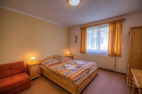Imagen de la habitación del Hotel Harrachovsk&aacute; Hacienda. Foto 11