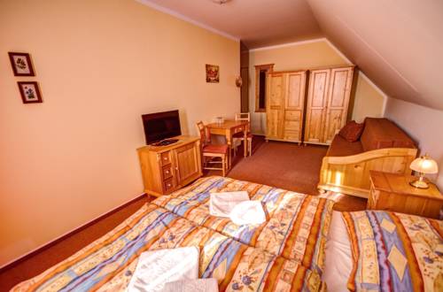 Imagen de la habitación del Hotel Harrachovsk&aacute; Hacienda. Foto 16