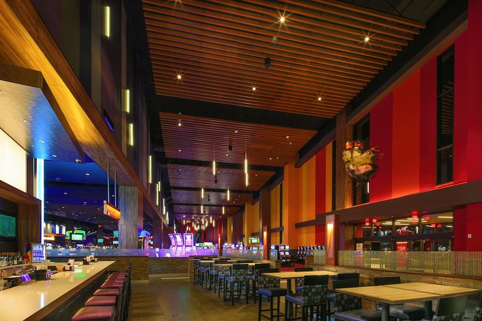 Imagen del bar/restaurante del Hotel Harrah's Cherokee Valley River Hotel & Casino - A Caesars Rewards Destination. Foto 3