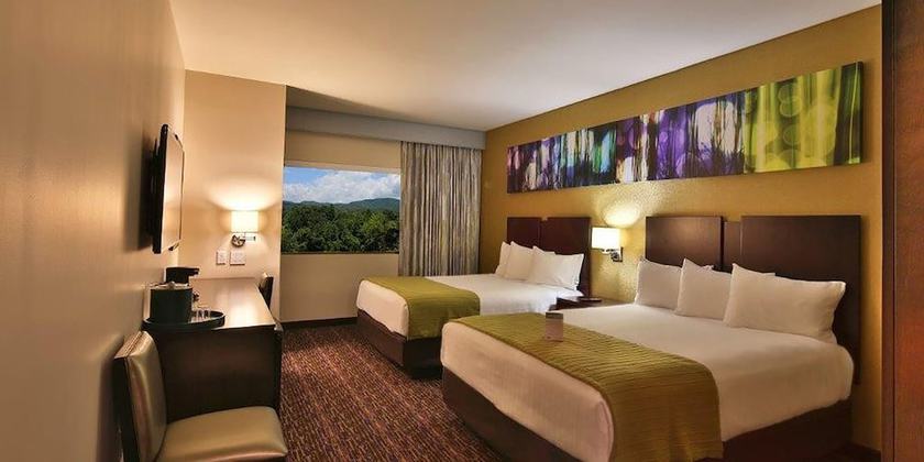 Imagen de la habitación del Hotel Harrah's Cherokee Valley River Hotel & Casino - A Caesars Rewards Destination. Foto 8