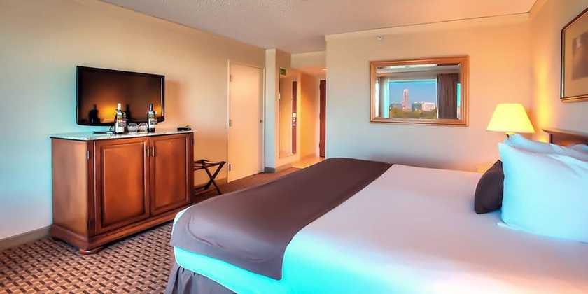Imagen de la habitación del Hotel Harrah's Council Bluffs Hotel and Casino - A Caesars Rewards Destination. Foto 12