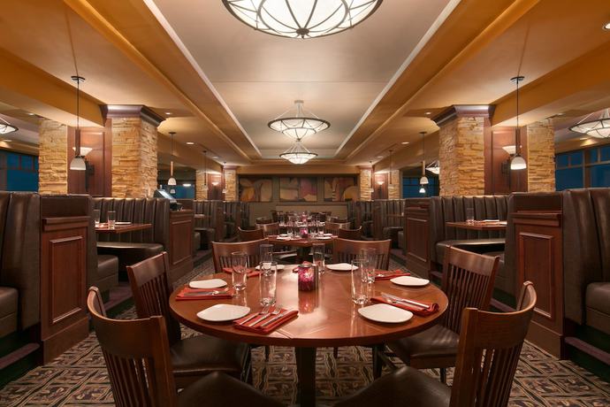 Imagen del bar/restaurante del Hotel Harrah's Council Bluffs Hotel and Casino - A Caesars Rewards Destination. Foto 3