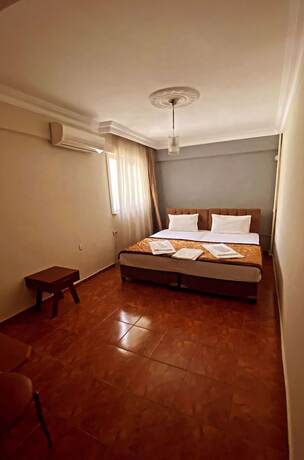 Imagen de la habitación del Hotel Harran. Foto 9