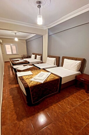 Imagen de la habitación del Hotel Harran. Foto 15