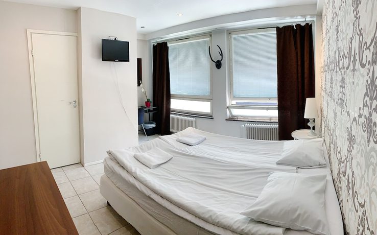 Imagen de la habitación del Hotel Harriet. Foto 14