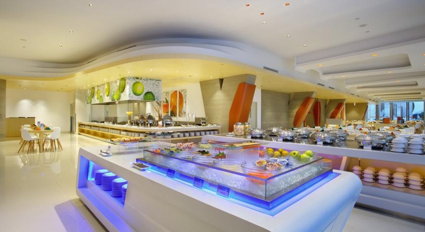 Imagen general del Hotel Harris Hotel and Conventions Bekasi. Foto 4