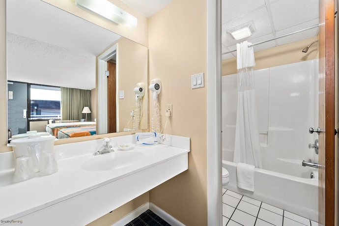 Imagen de la habitación del Hotel Harris House By The Beach. Foto 9