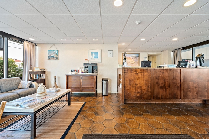Imagen del bar/restaurante del Hotel Harris House By The Beach. Foto 2