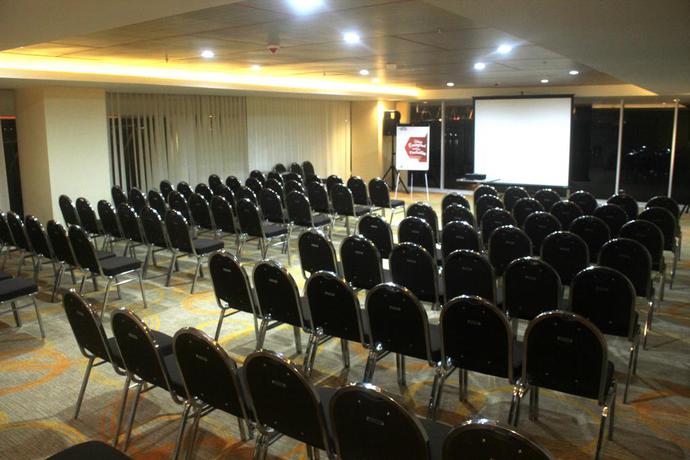 Imagen de los interiores del Hotel Harris Samarinda. Foto 9