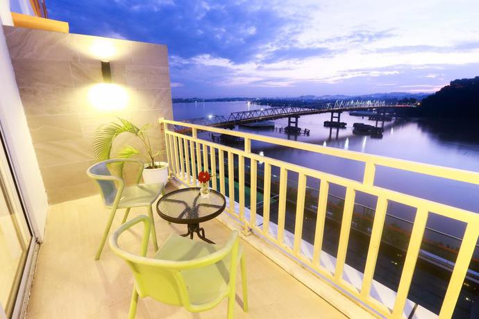 Imagen de los exteriores del Hotel Harris Samarinda. Foto 8
