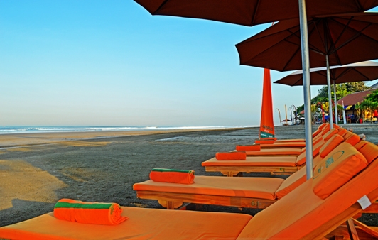 Imagen de los exteriores del Hotel Harris Seminyak - Bali - Chse Certified. Foto 10