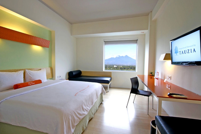 Imagen de la habitación del Hotel Harris Sentul City - Bogor. Foto 6