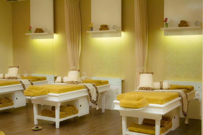 Imagen de los interiores del Hotel Harris Suites Fx Sudirman. Foto 9