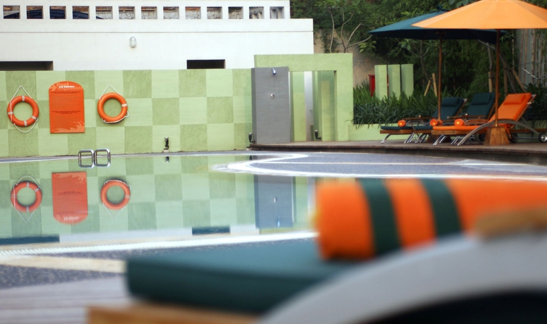 Imagen de la piscina del Hotel Harris Tebet Jakarta. Foto 17