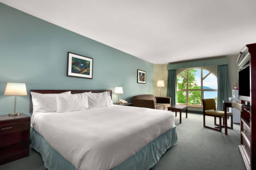 Imagen de la habitación del Hotel Harrison Lake. Foto 3