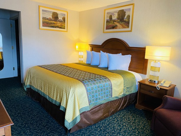 Imagen de la habitación del Hotel Harrisonville Inn And Suites. Foto 9