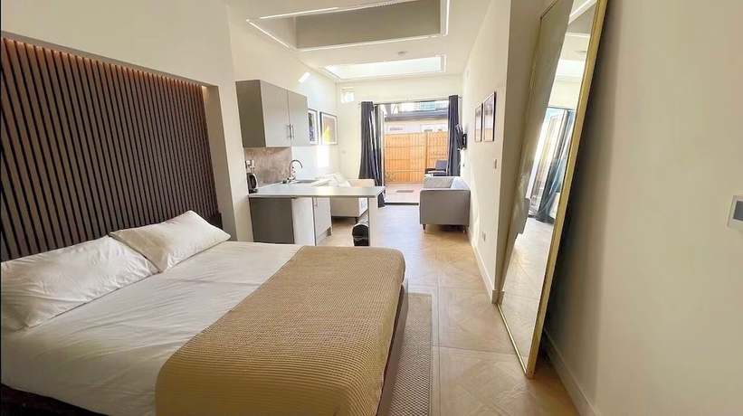 Imagen de la habitación del Hotel Harrow Boutique Suites and Rooms. Foto 9