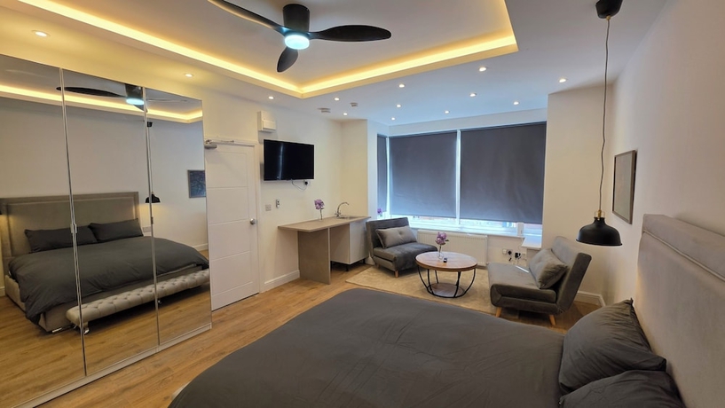 Imagen de la habitación del Hotel Harrow Boutique Suites and Rooms. Foto 13