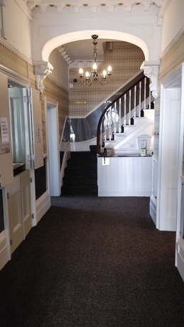 Imagen de los interiores del Hotel Harrow Lodge. Foto 19