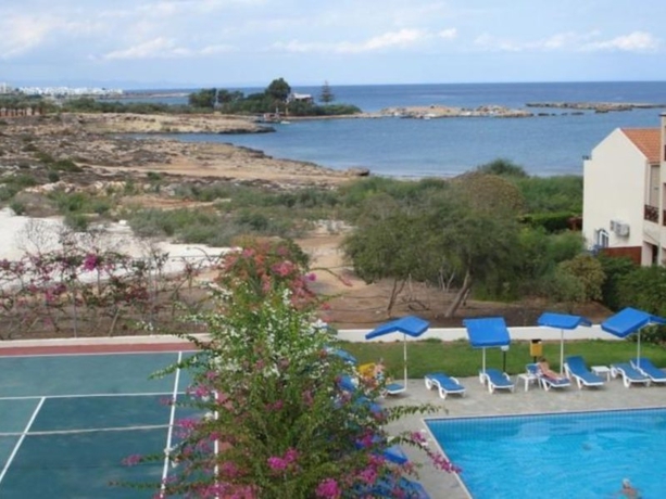 Imagen general del Hotel Harry&acute;s. Foto 7