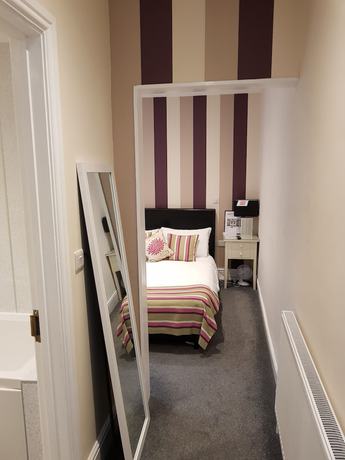 Imagen de la habitación del Hotel Harry\'s. Foto 8