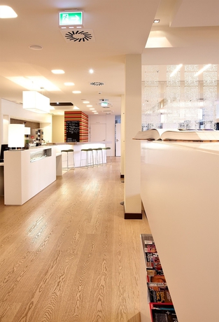 Imagen de los interiores del Hotel Harry's Home and Apartments, Linz. Foto 16