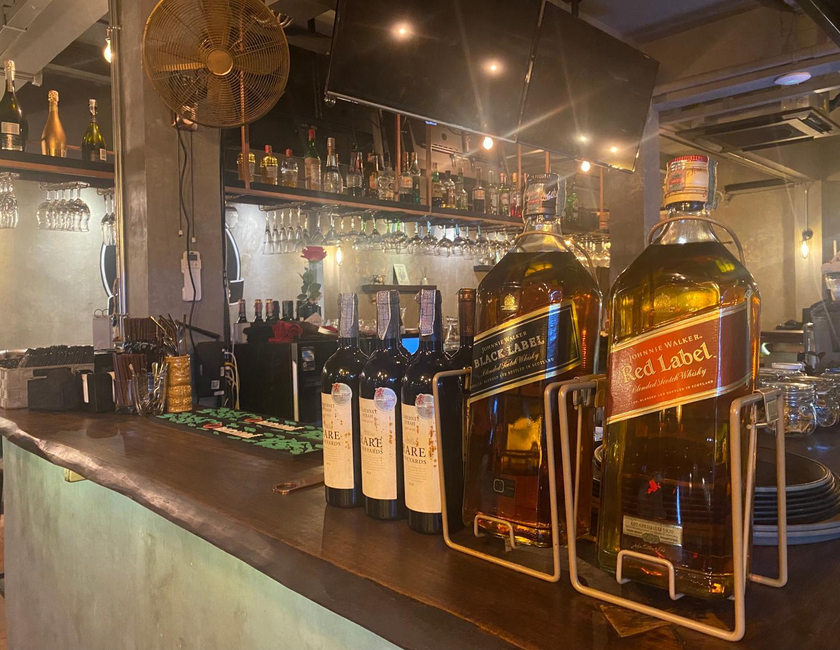 Imagen general del Hotel Harrys Restaurant Bar Hotel. Foto 19
