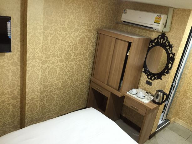 Imagen de la habitación del Hotel Harrys Suite. Foto 8