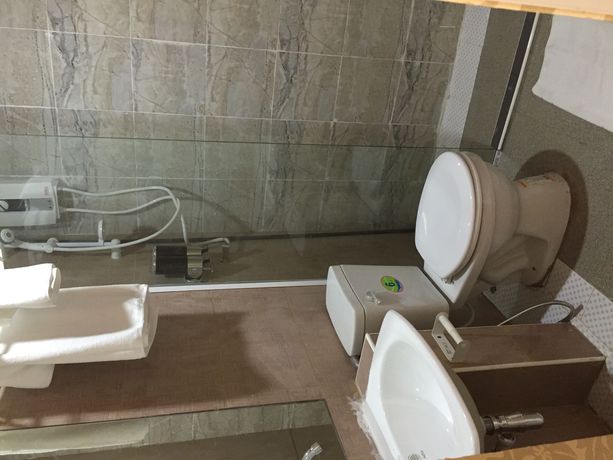 Imagen de la habitación del Hotel Harrys Suite. Foto 13