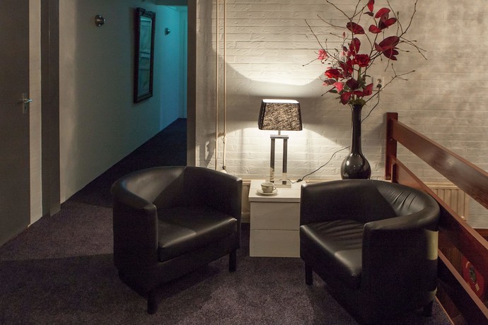 Imagen de los interiores del Hotel Hartlief. Foto 20