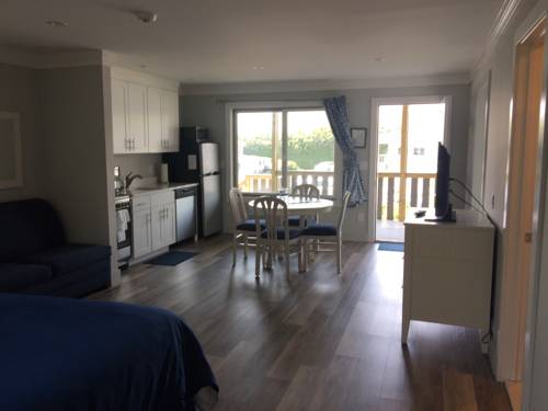 Imagen de la habitación del Hotel Hartman's Briney Breezes Beach Resort. Foto 8