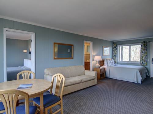 Imagen de la habitación del Hotel Hartman's Briney Breezes Beach Resort. Foto 9